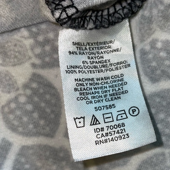 LOFT Black and White Floral‎ Dress with Dots - Picture 5 of 8